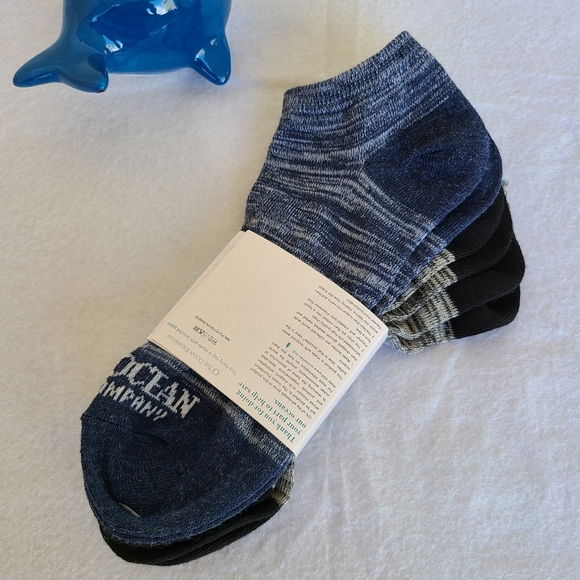 Save the Ocean Apparel Co. Socks / 3 Pack / OS / Grey / Black - Picture 2 of 3